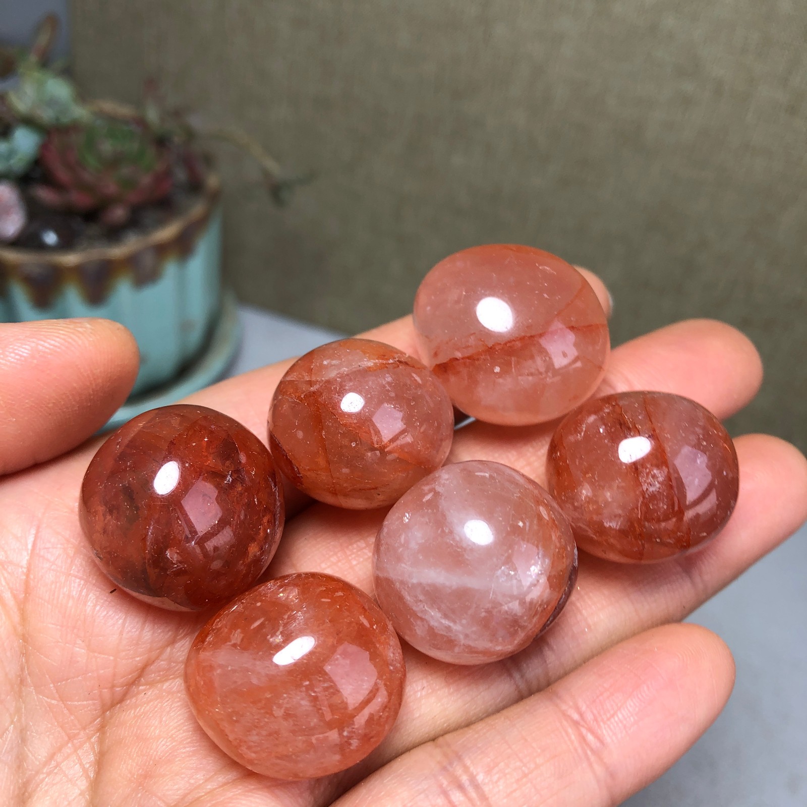 6pcs Natural Red gum flower semi-precious Crystal specimens 85g A35766