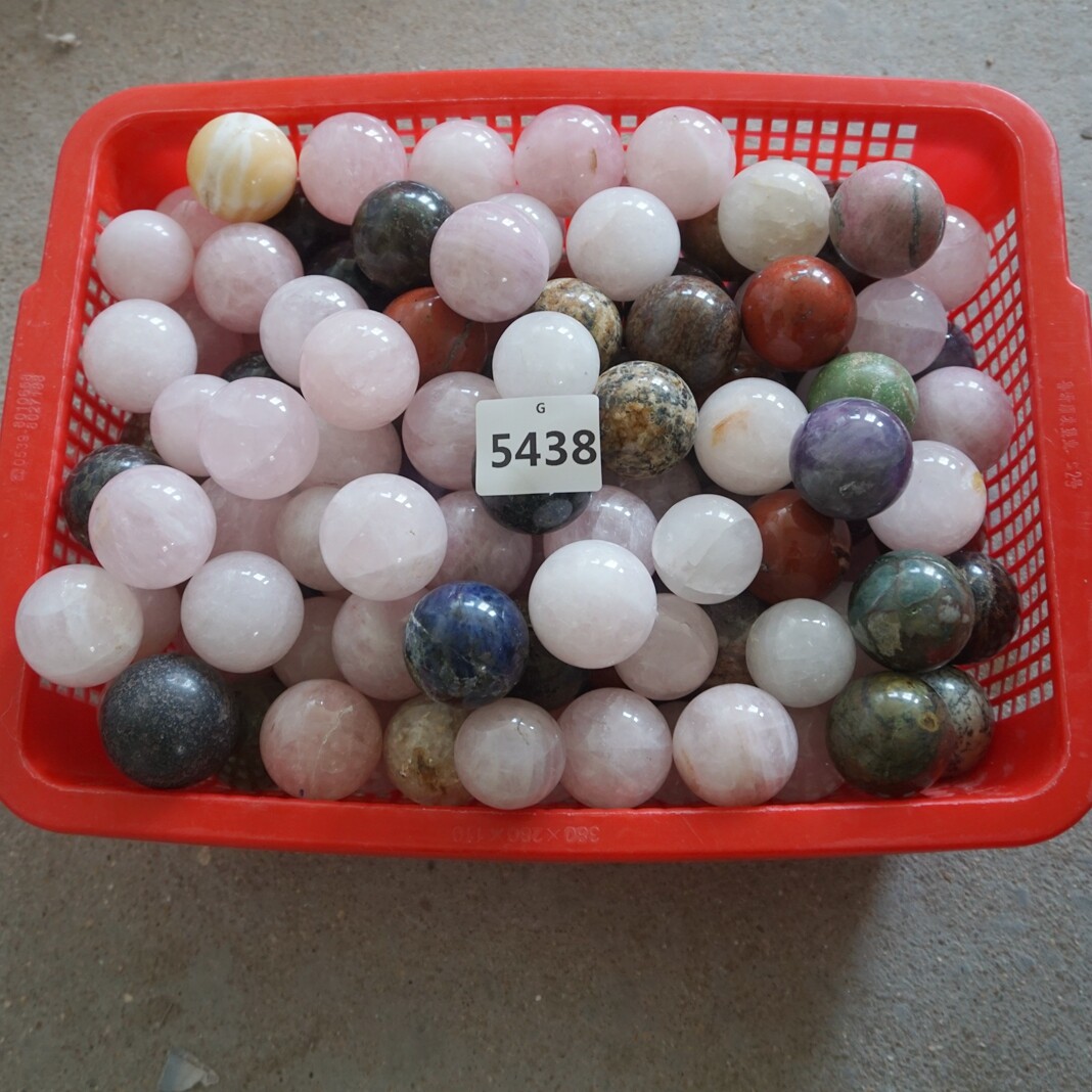 10Pcs Natural Quartz Crystal Jasper Sphere Ball Diverse Rock Tumbles Healing 4cm
