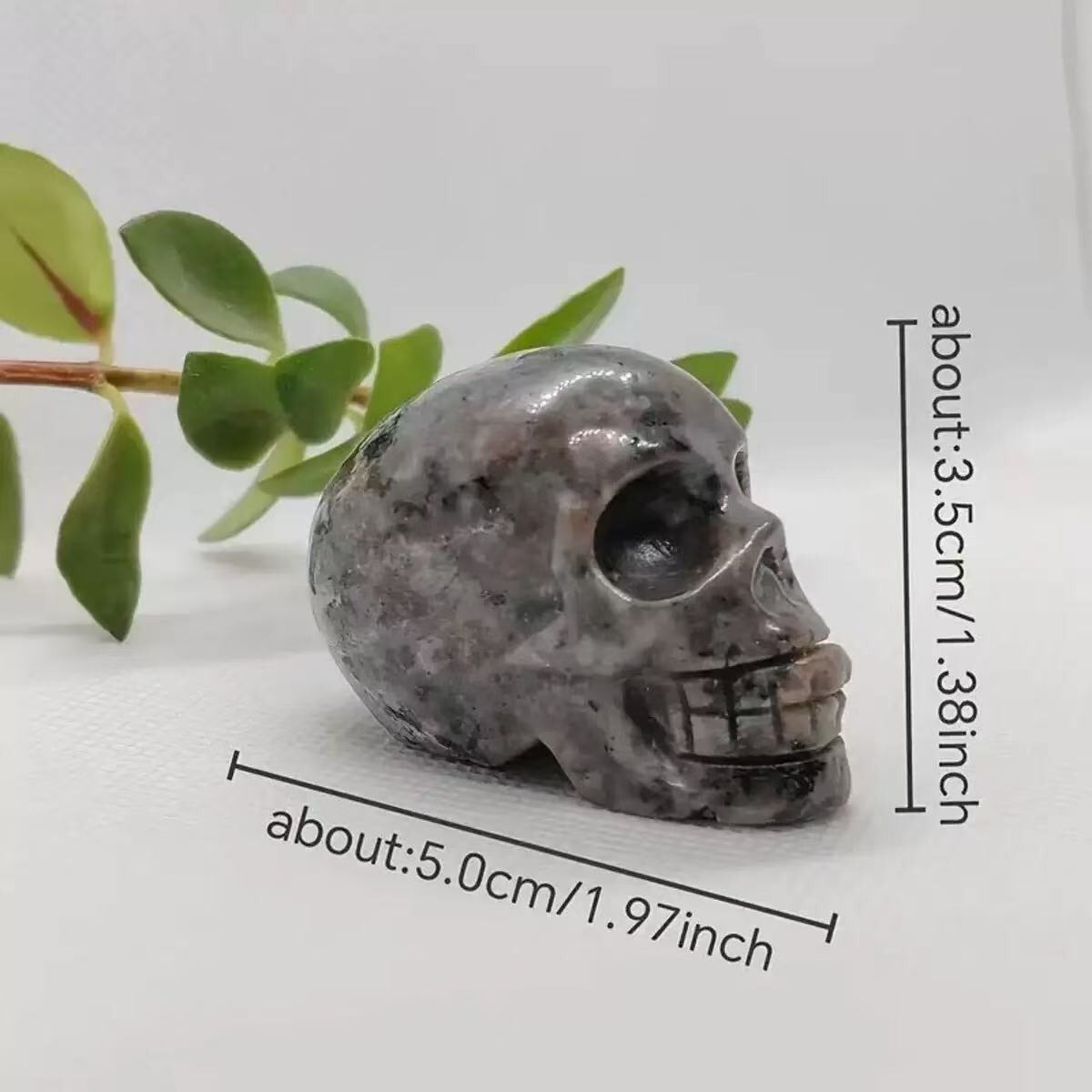 2″Natural Yooperlite Crystal Skull Fluorescent Sodalite Quartz Carving Decor