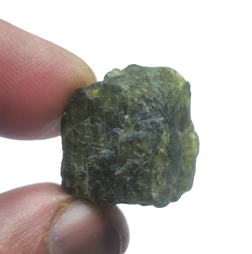High Quality Rare Tsavorite Green Garnet Raw 72.60 Crt Beautiful Loose Gemstone