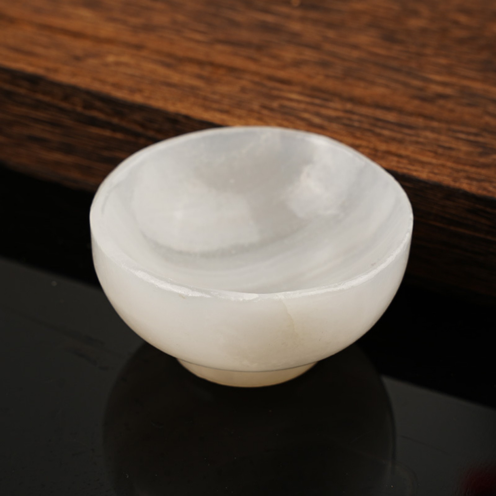 Natural Crystal Stone Bowl Hand-Carved Gemstone Mini Dish Home Decoration Gift