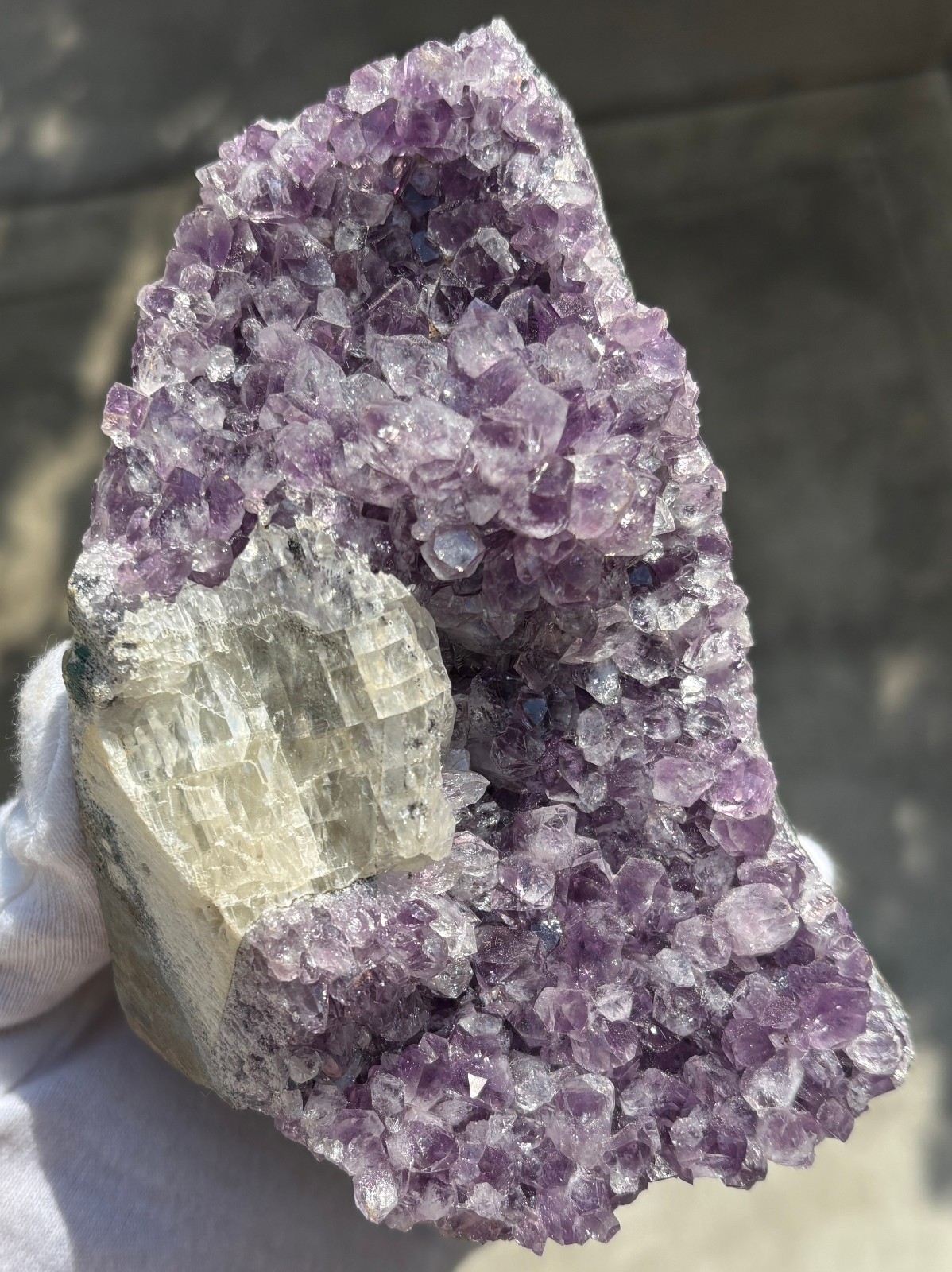 USA SALE 629g/1.38LB AMETHYST with CLEAR CALCITE SPECIMEN FREE STANDING FREEFORM