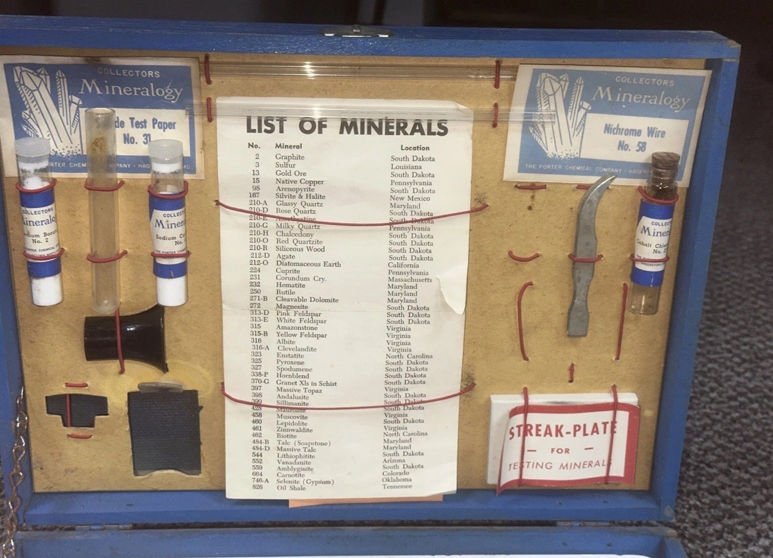 Vintage RARE PORTER Chemical Company MINERALOGY KIT No. 810 rock specimens