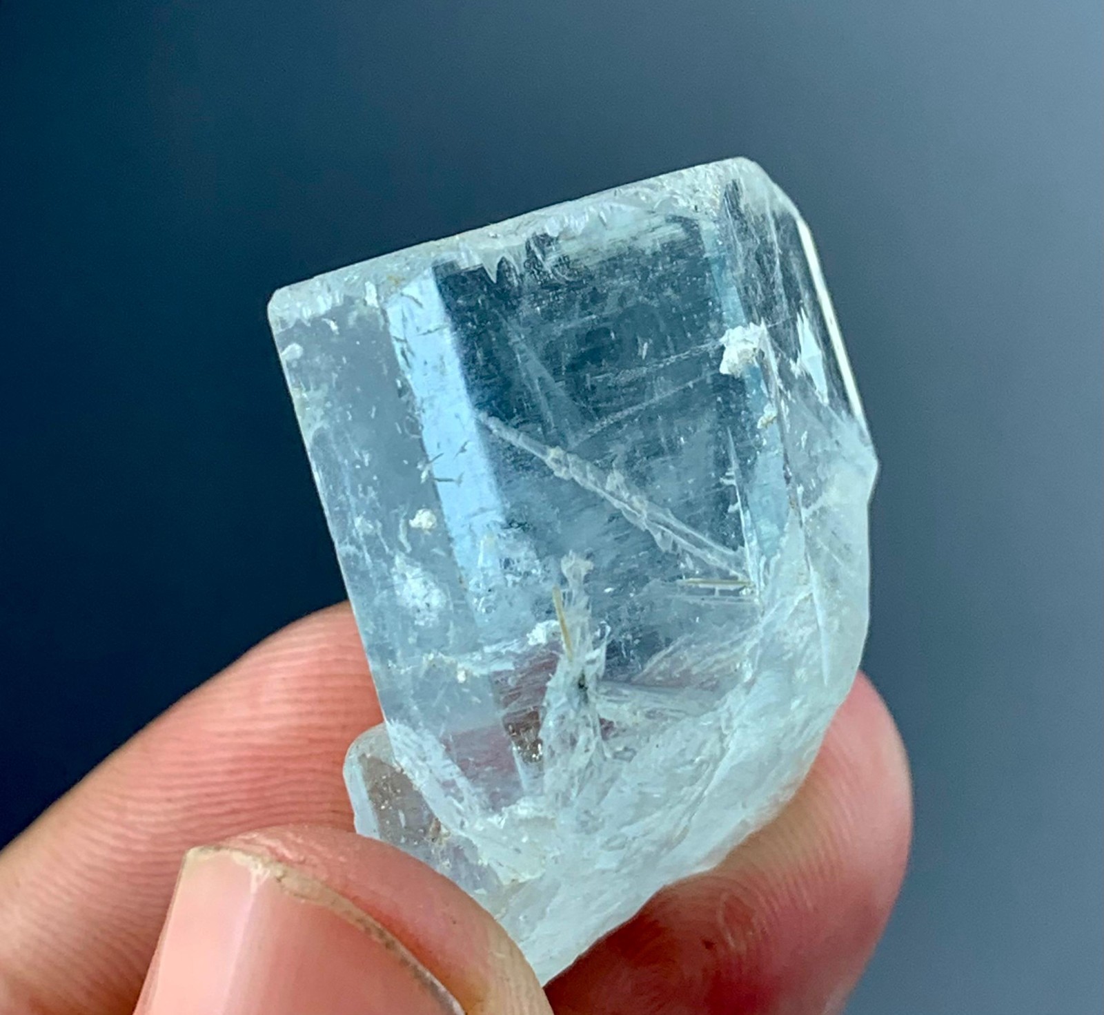 85 Carat Top Quality Aquamarine Crystal From Skardu Pakistan