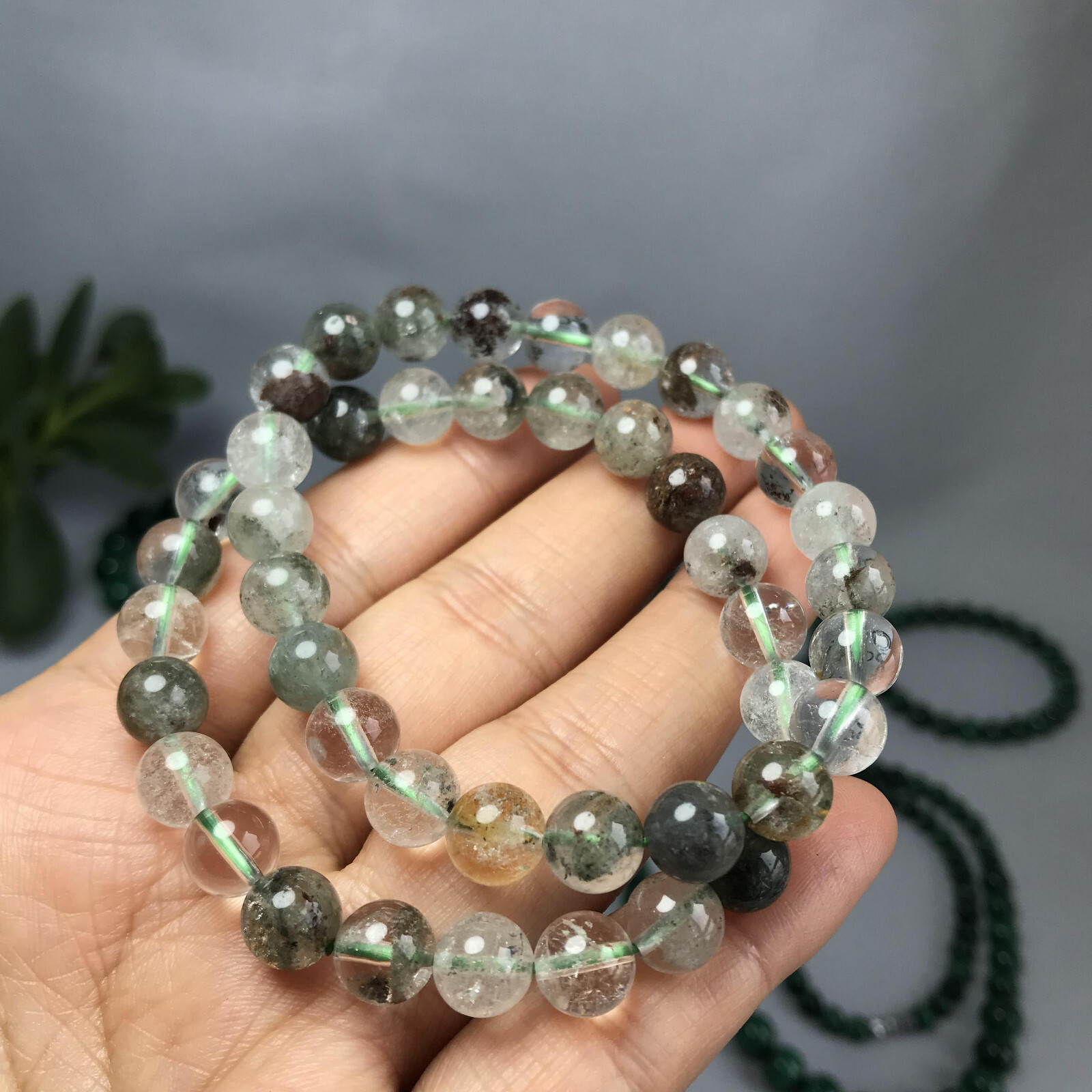 10Pcs Wholesal Natural Polish Green ghost stone bracelets Crystal ball 8mm