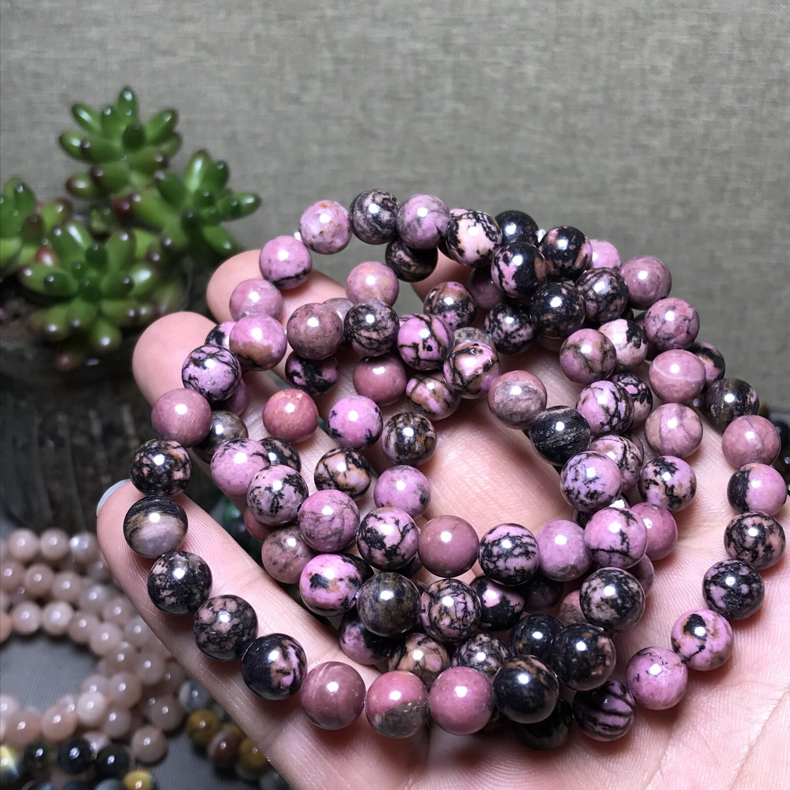10Pcs Wholesal Natural Polish Red rose stone bracelets Crystal ball 8mm