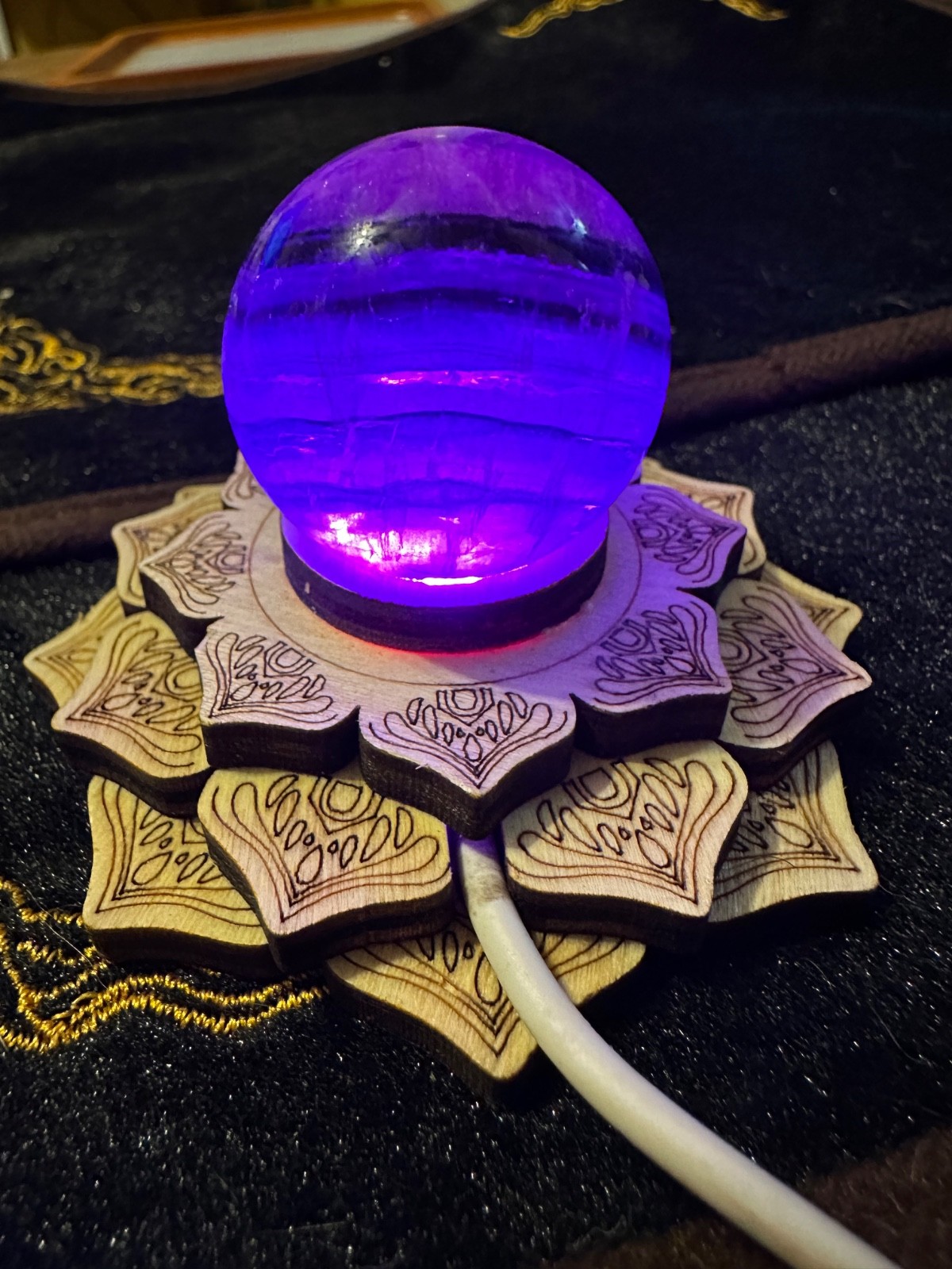 Banded purple fluorite sphere with USB multicolor light stand Free shipping