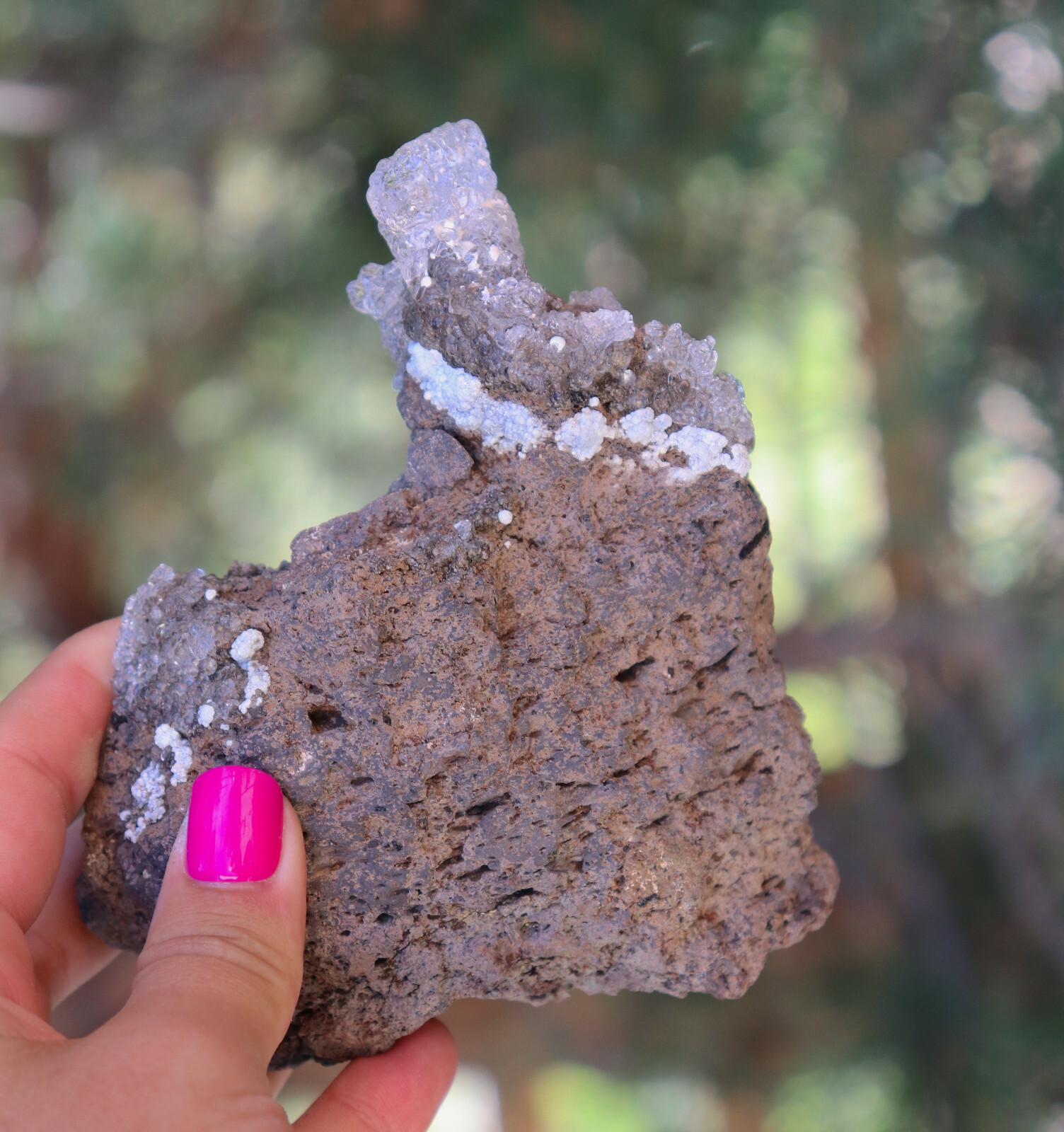 Opal (Var: Opal-AN) Large Specimen Flouresesces Bright Green Czech Republic :)