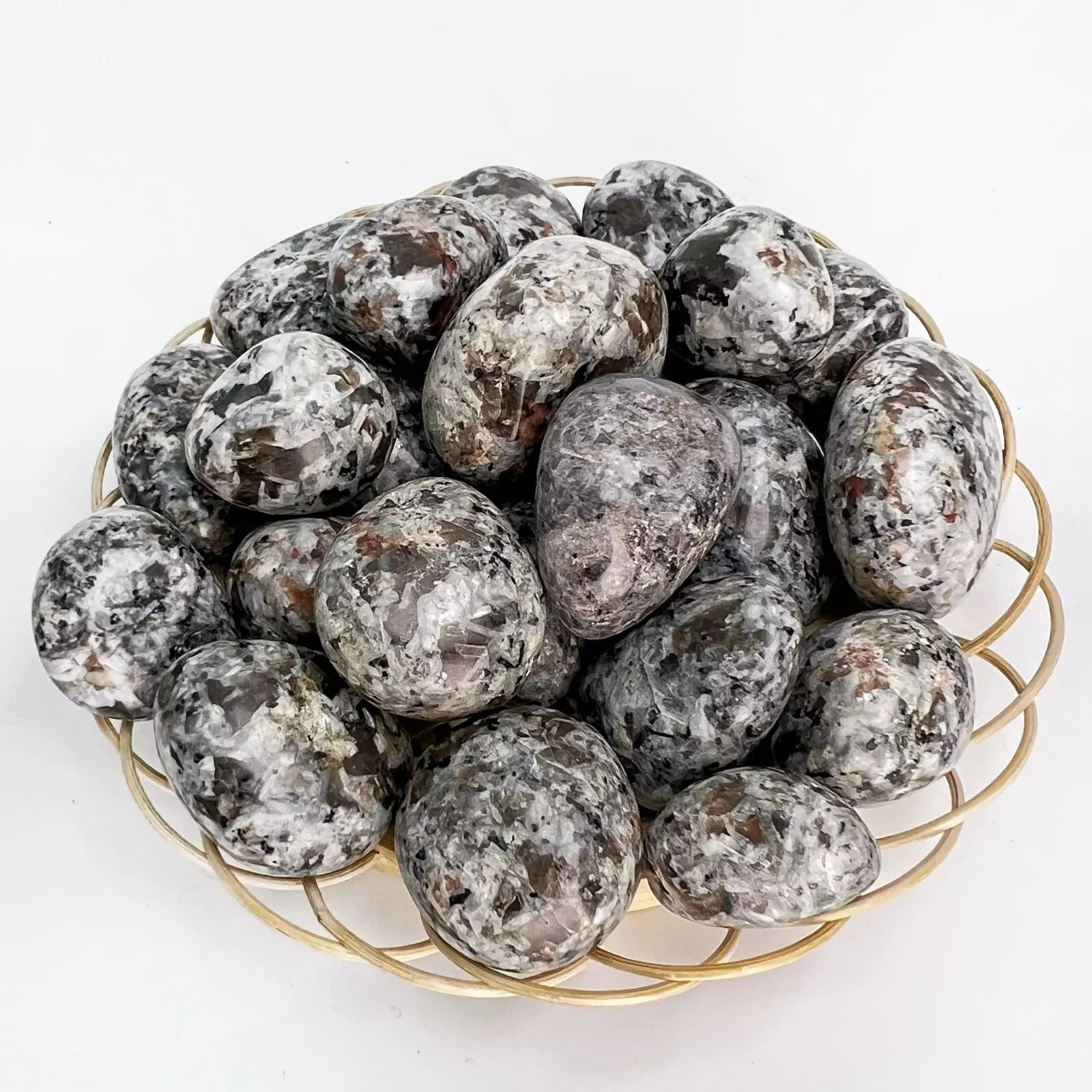 Natural Yooperlite Tumbled Stones UV Reactive Fluorescent sodalite Crystal Gift