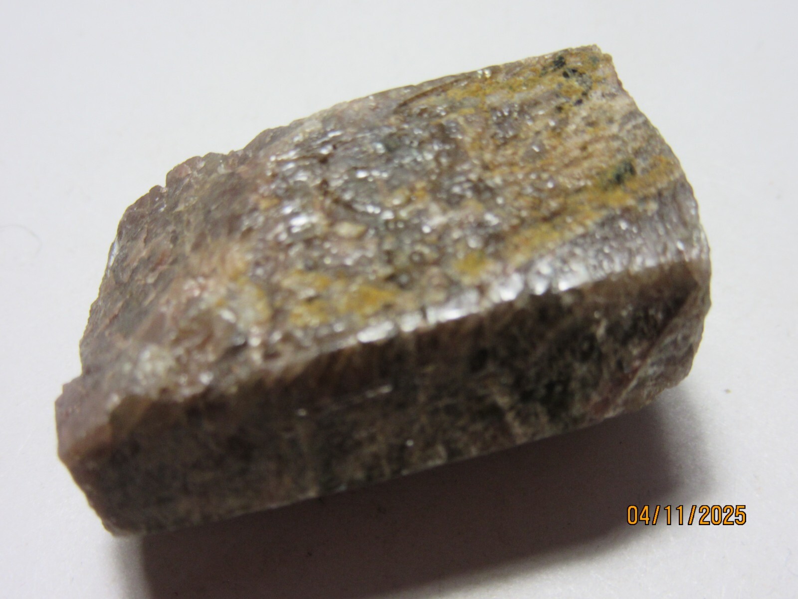 Apatite Quartz Crystal 1 1/4″ Mineral Quebec Canada Collectible AQCCMC-1s