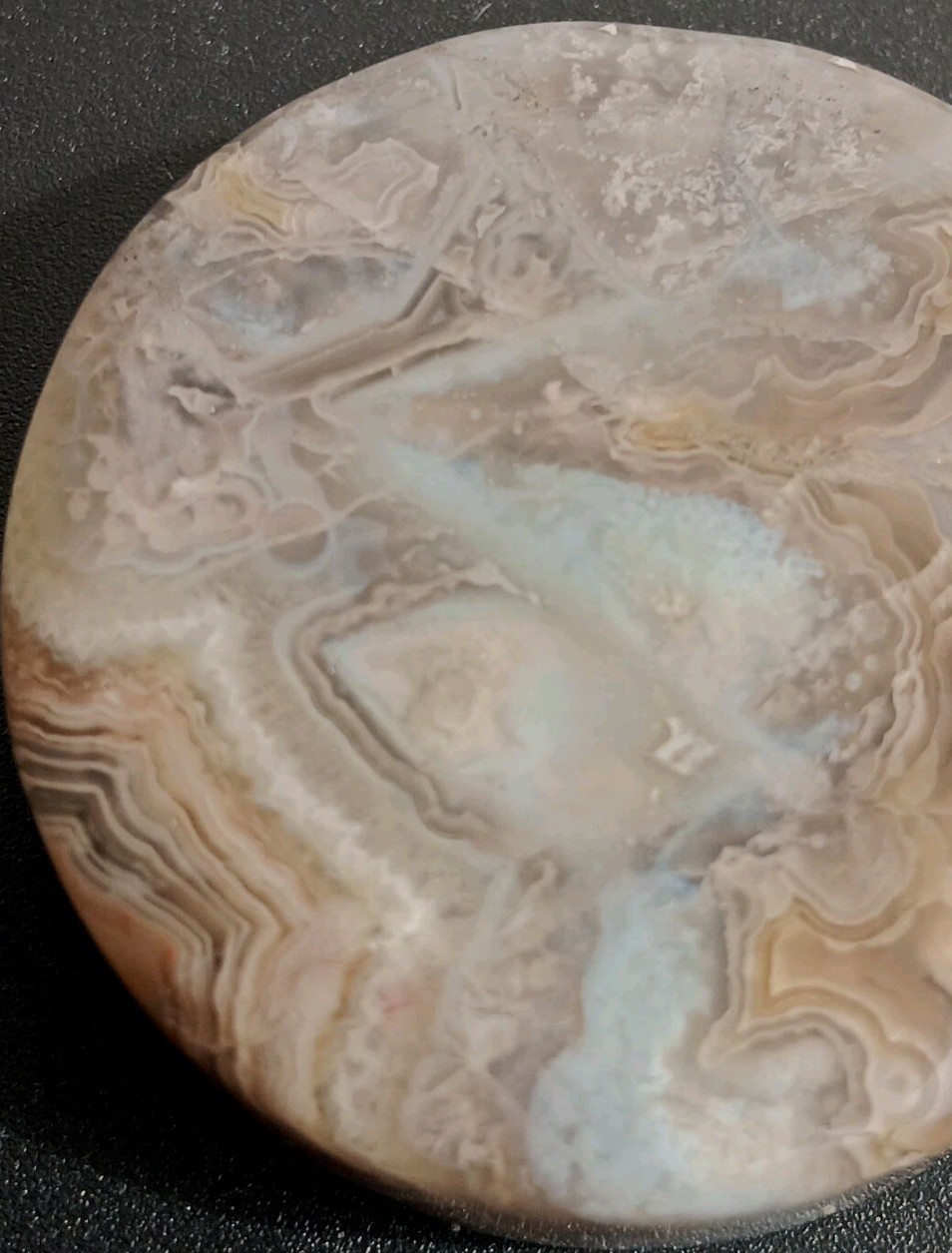 Crazy Lace Agate Natural Cabochon Semiprecious Gemstone 1-5/16″ Wide 1/4″ Thick