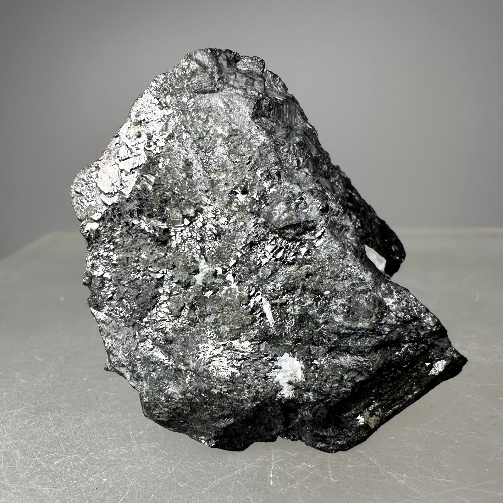 Magnetite: Huanggang Fe-Sn deposit, Chifeng City, Inner Mongolia, China