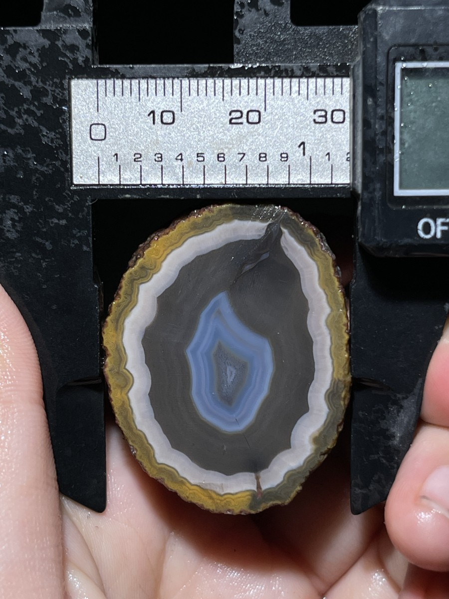1Pair China Natural Warring States Red Agate Geode Crystal Slices 106g A36