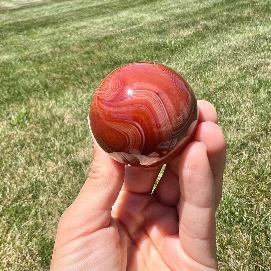 Sardonyx Sphere, Natural Sardonyx from Sri Lanka