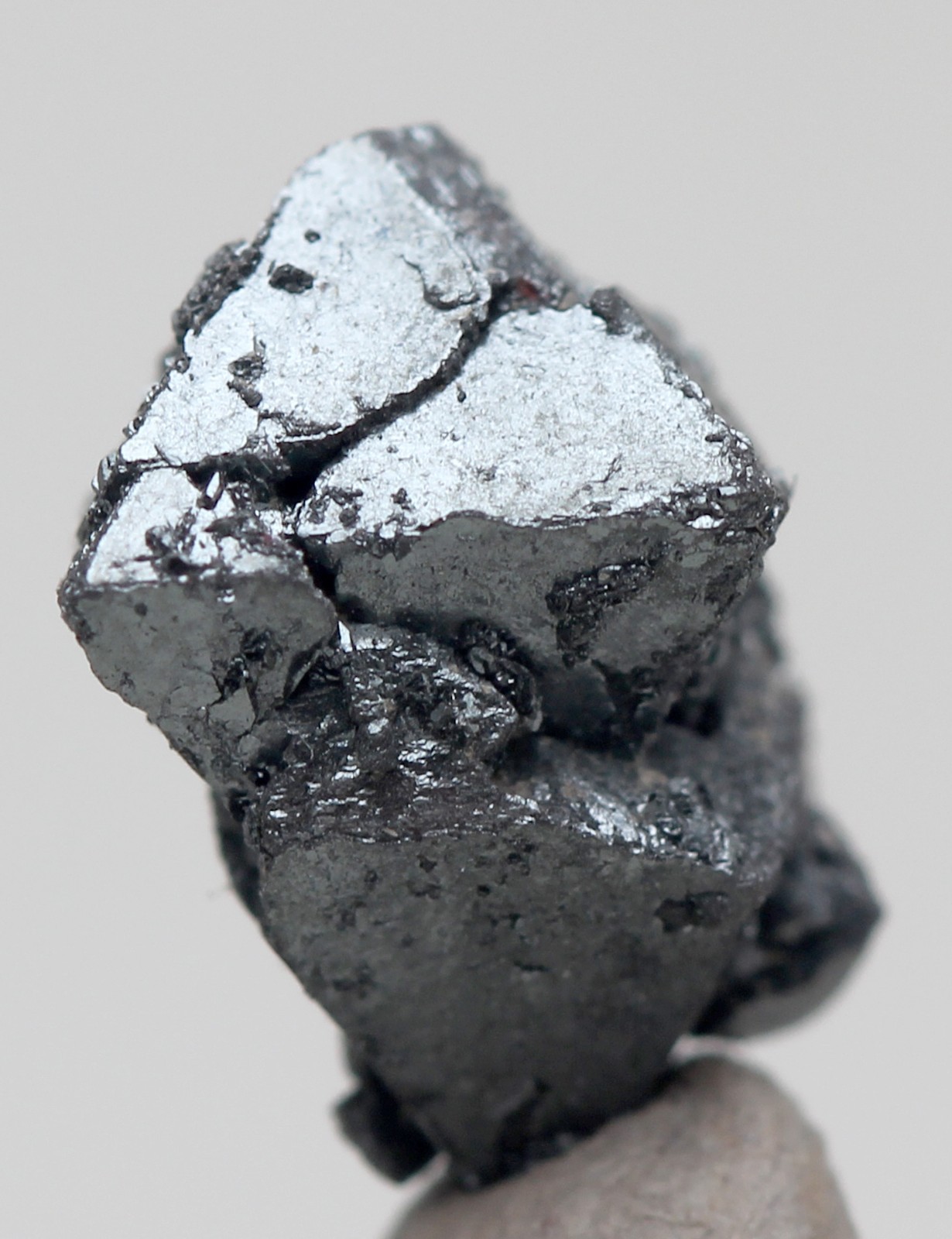 HEMATITE PSEUDOMORPH After MAGNETITE Crystal Mineral Specimen Cluster ARGENTINA