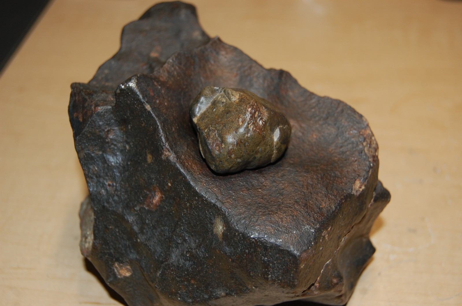 Magnificent, 2108-gram, oriented, unclassified, chondrite meteorite, NWA Morocco