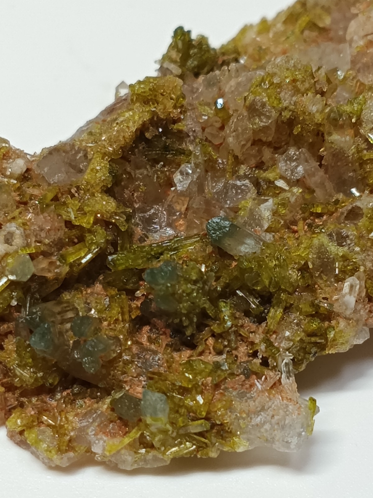 Green Natural Epidote Mineral On Quartz Crystal Matrix X84