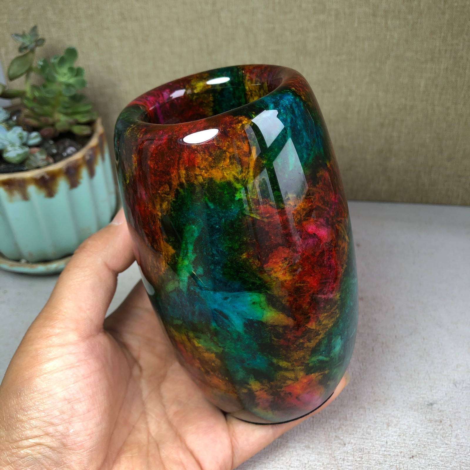 Natural “Seven Colors Jade” vase specimen -Taiwan China 1060g 129mm A4585