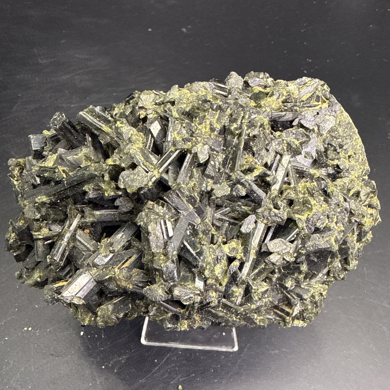 2 Lb Large Natural Epidote On Matrix From Pakistan. A+ Specimen,Minerals,Gems.
