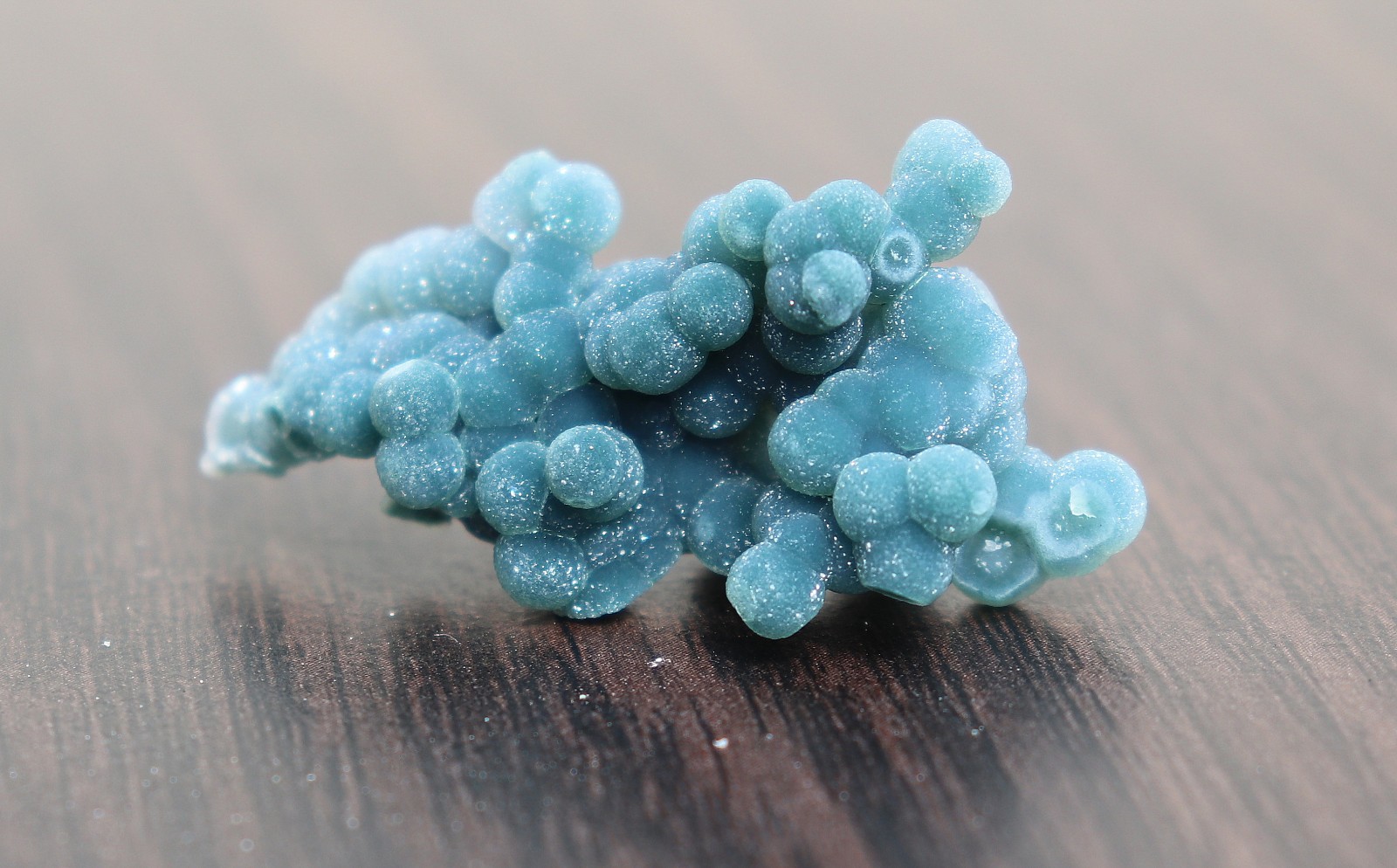 Green Grape Agate From Indonesia Satiny Purple Color WOW 4.2 cms (: