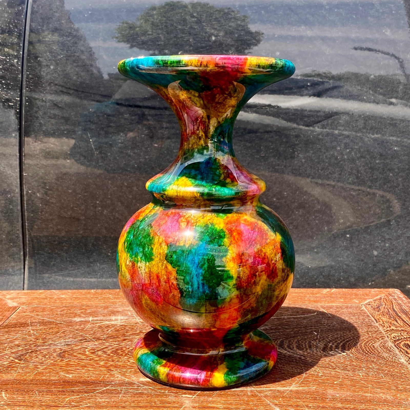 8..8LB A A Natural “Seven Colors Jade” vase specimen -Taiwan China mh633