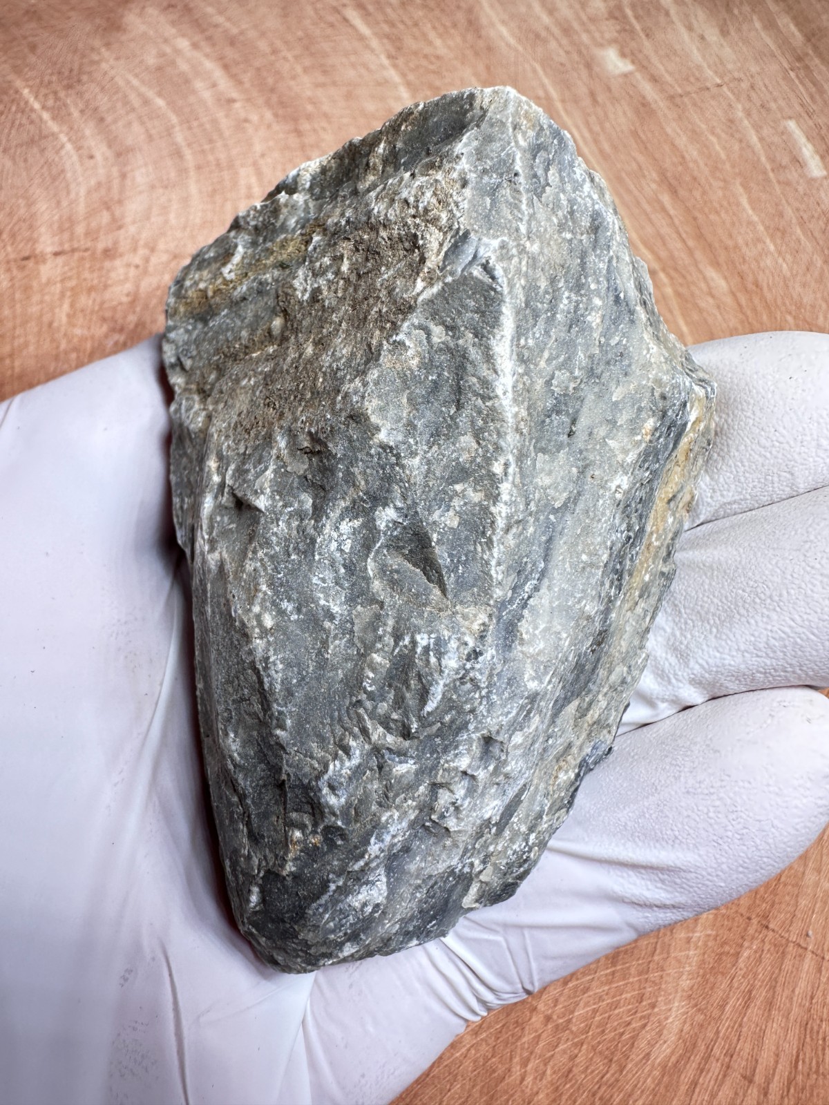 LARGE 11.7 OZ. Rare Highly Fluorescent North Carolina Sphalerite in Barite