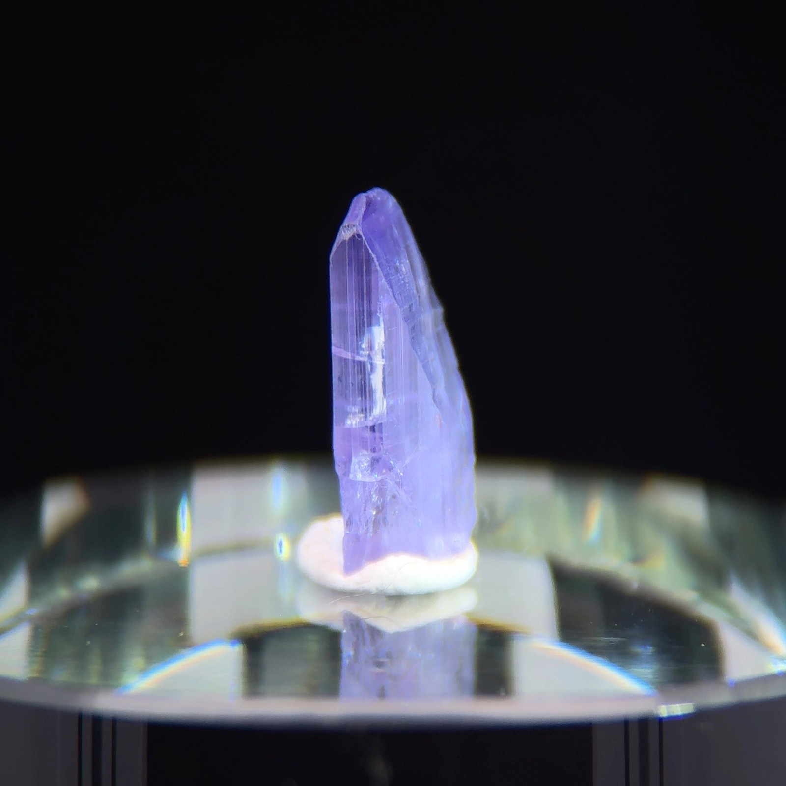 GEM LAVENDER TANZANITE TERMINATED FROM TANZANIA