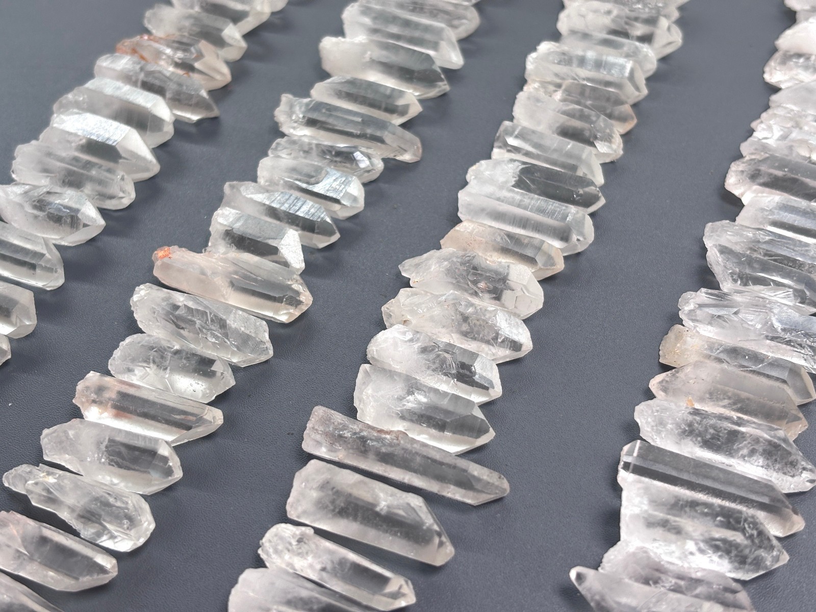 100pcs Bulk Rough Clear Crystal Quartz Small Mini Points Terminated Tips