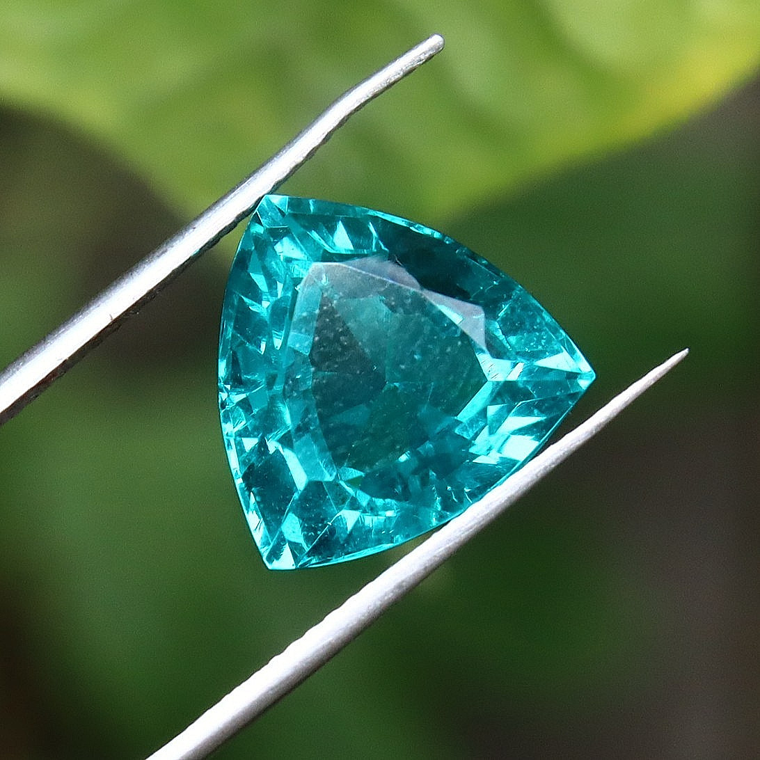 Trillion Cut D-Green Sapphire certified Loose Gemstone With Free Gift 10 Ct