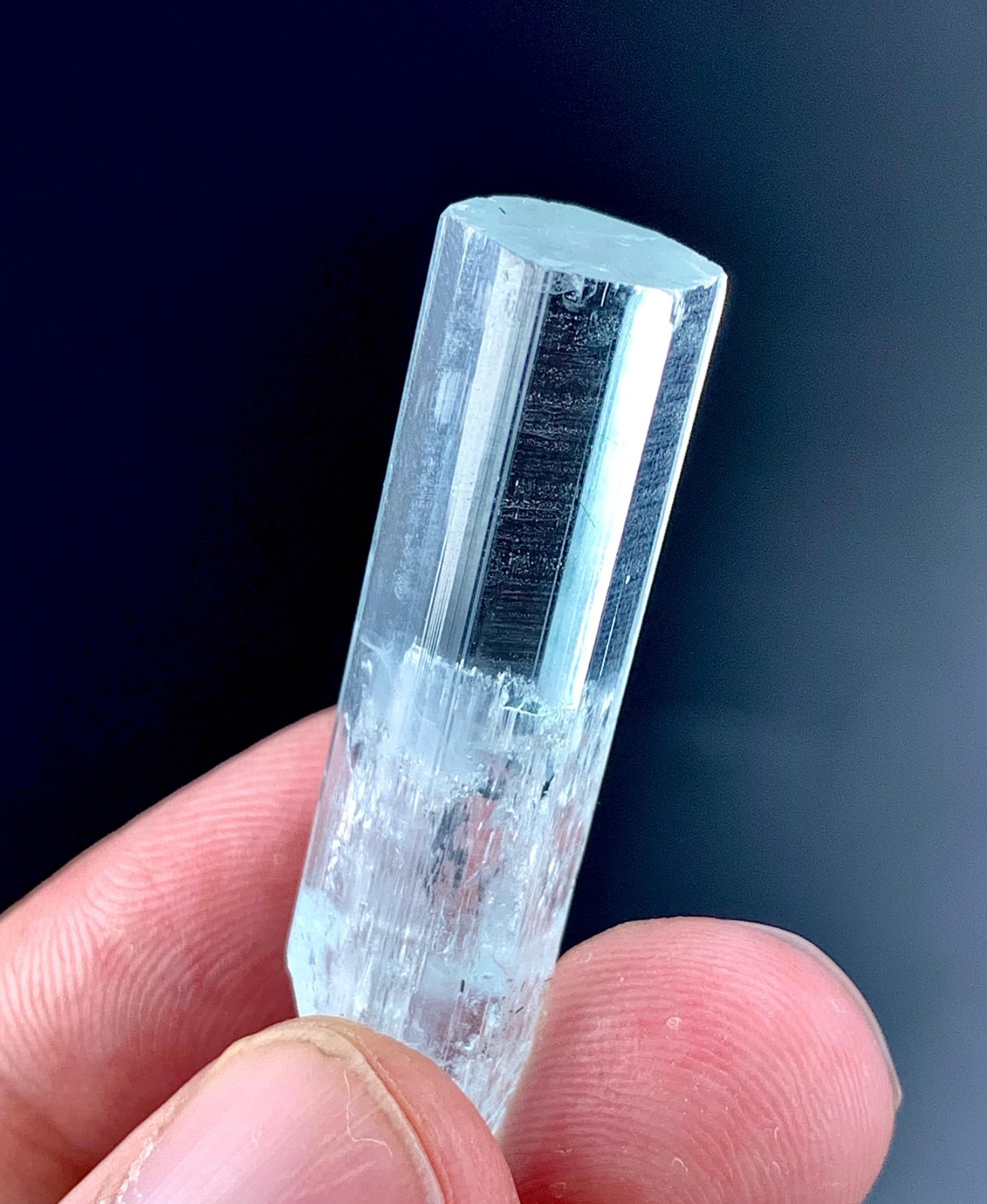 35 Carat Natural Blue Aquamarine Crystal From Shigar Valley Pakistan