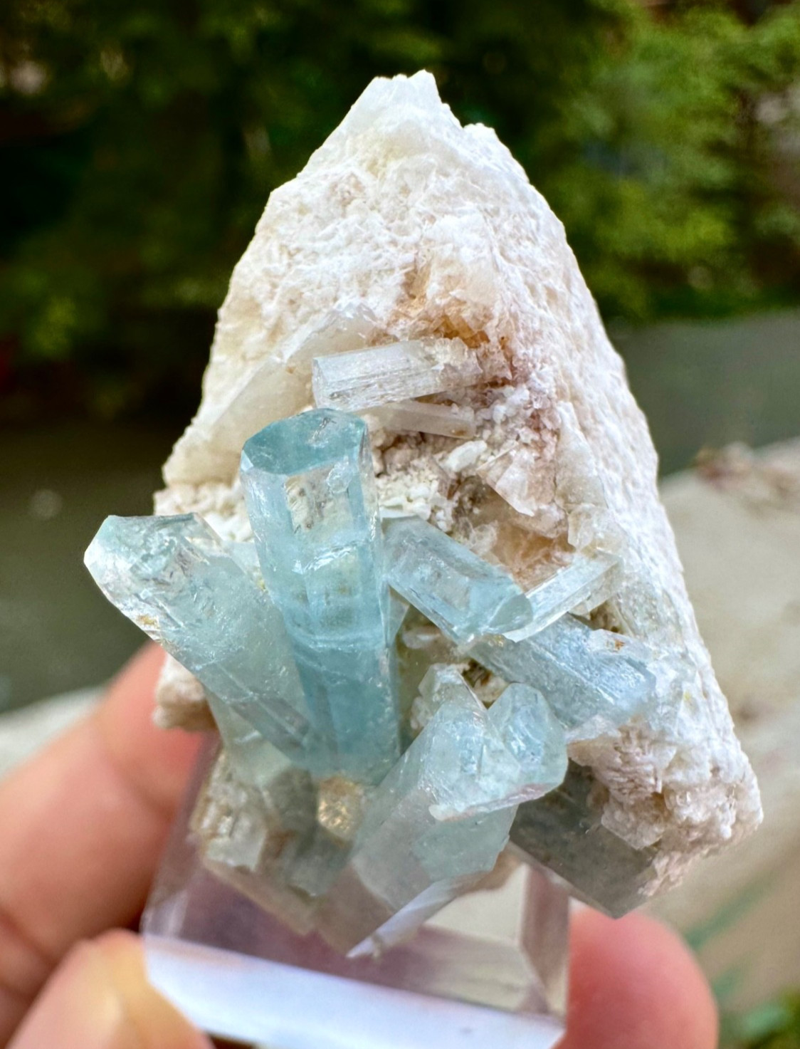 Natural Sky Blue Aquamarine Crystal Cluster With Combine Specimen 168 Carats