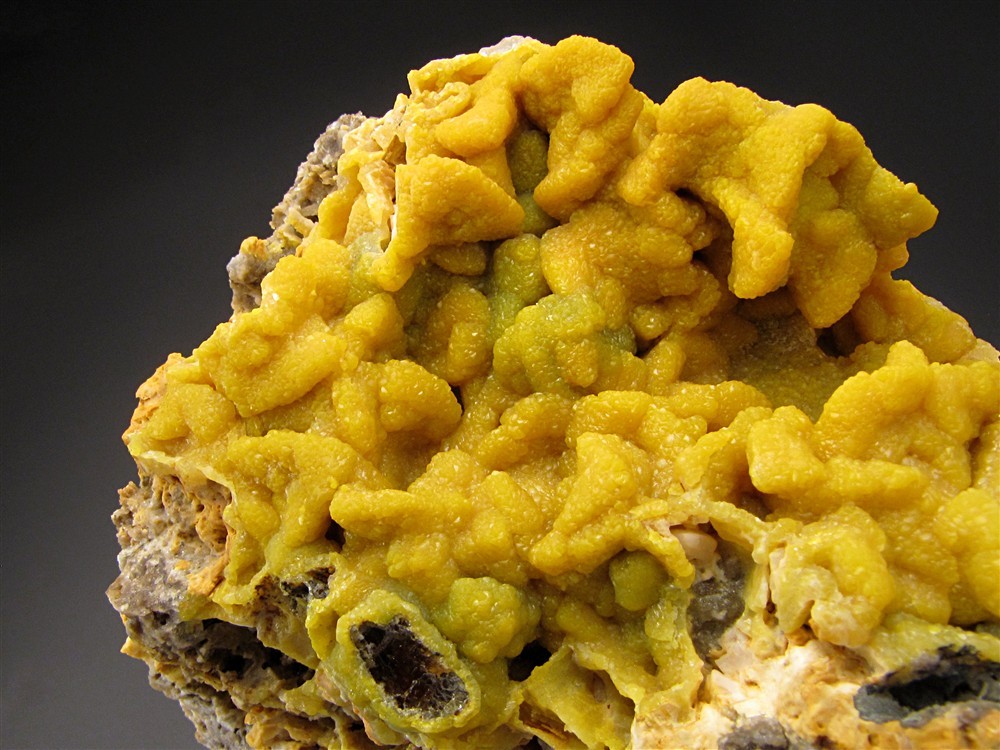 Smithsonite ps. Dolomite, Philadelphia Mine, Rush, Arkansas