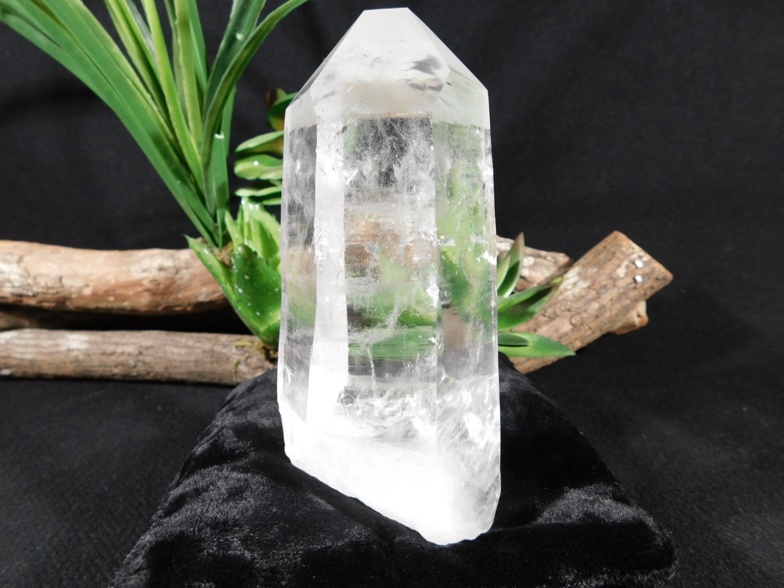 LARGER! SUPER Translucent LEMURIAN Quartz Crystal From Brazil 417gr