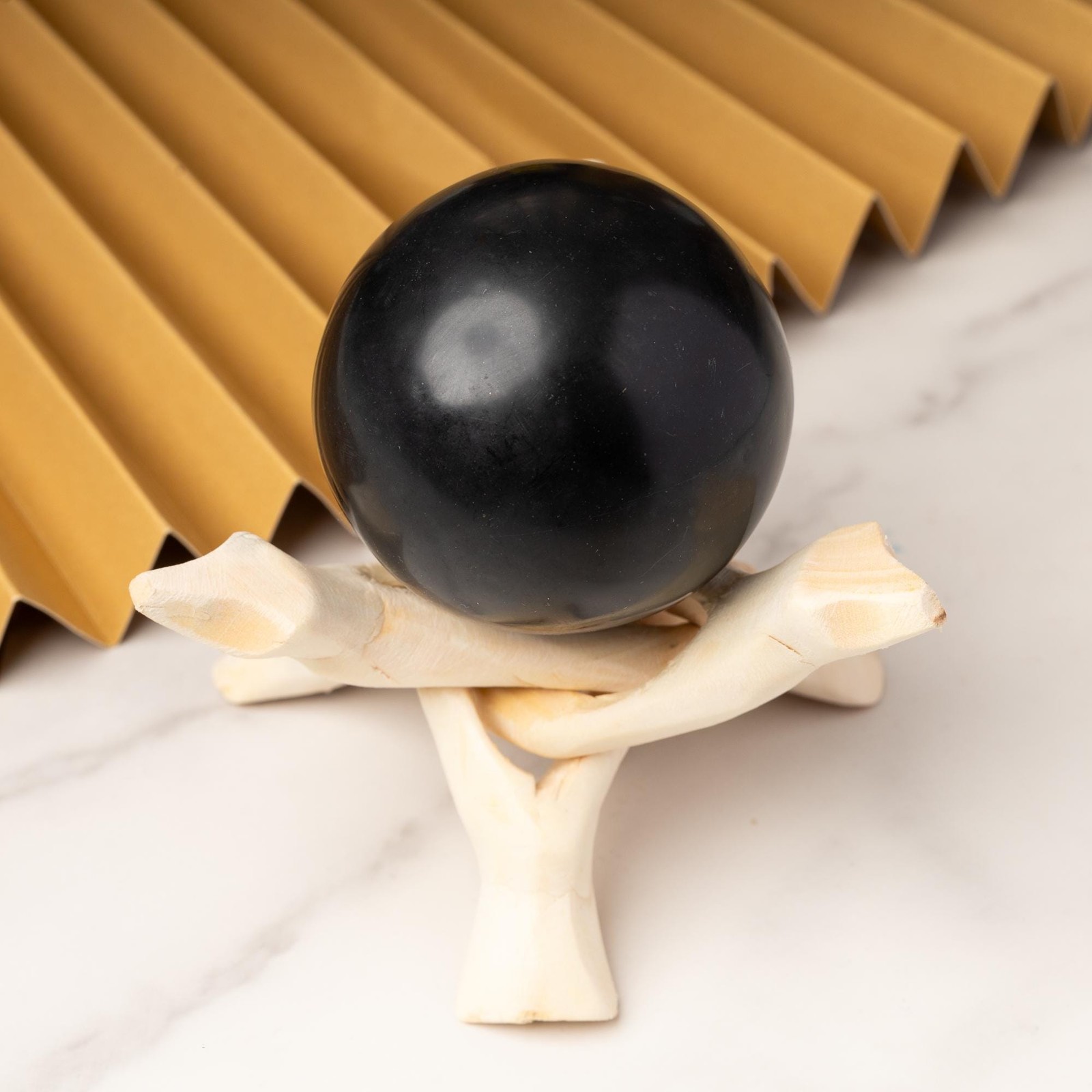 Black Onyx Sphere Stand Natural Polished Crystal Ball Decorative Stone Gift