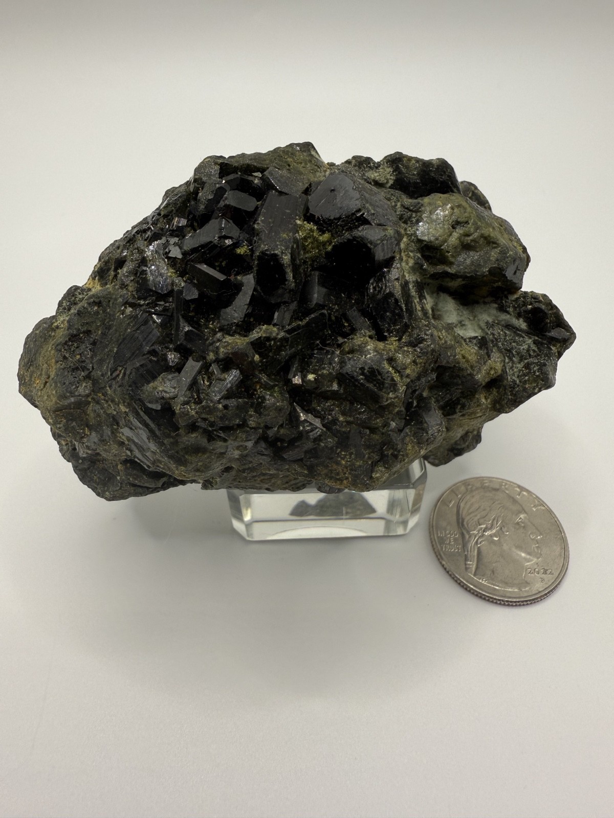 Natural Green Epidote Specimen 269g Raw Mineral Pakistan G132 * FREE SHIPPING*