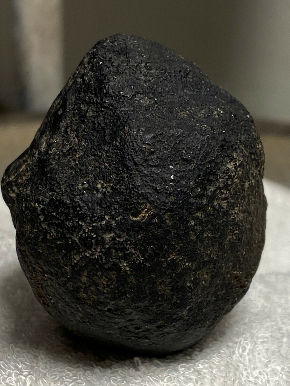 237.5ct. GRAPHITE DIAMOND Glassy pre-solar carbon meteorite diamond.