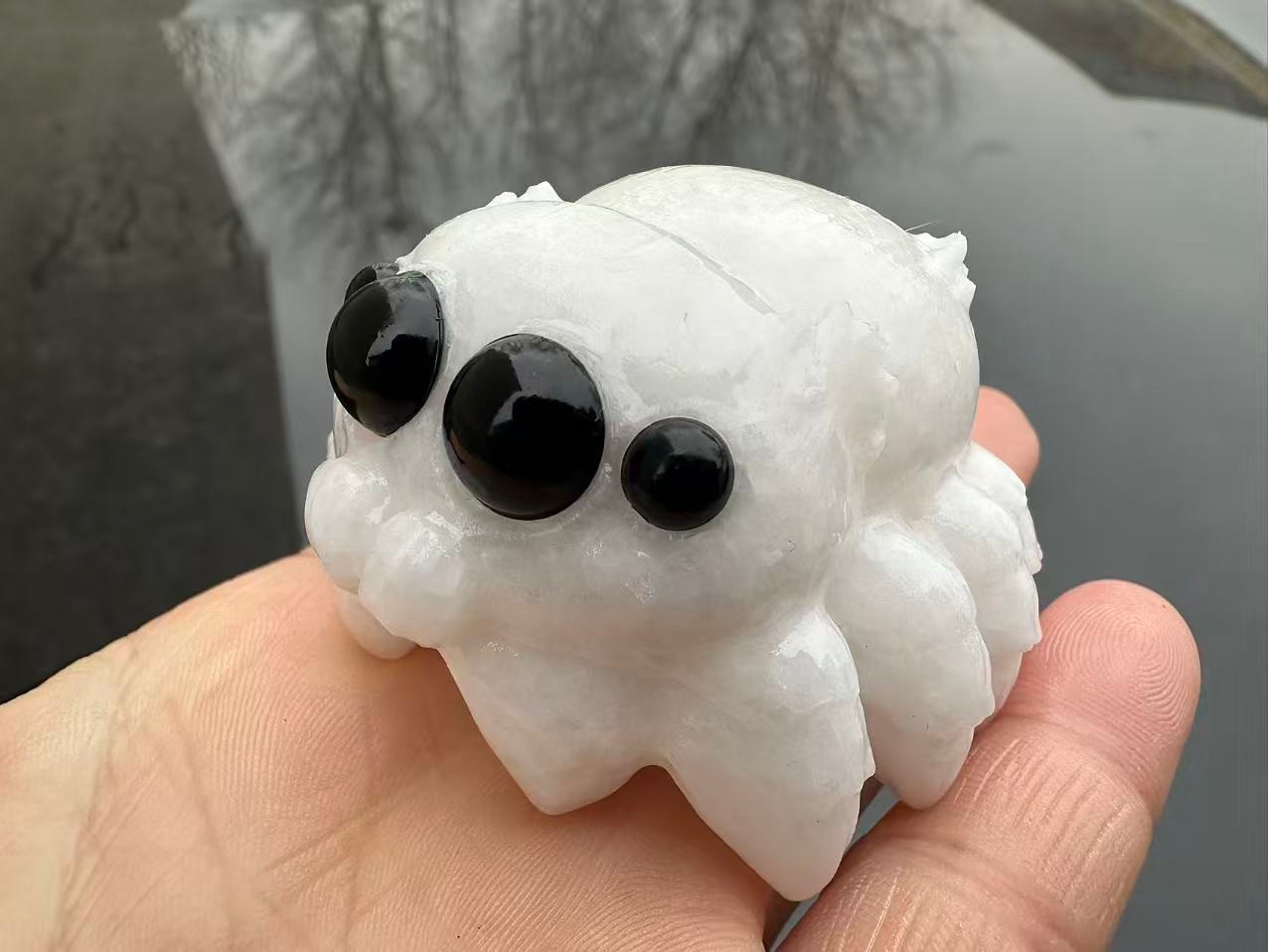 1pc Natural White Jade Quartz Carved Spider Skull Crystal Reiki Decor Gift