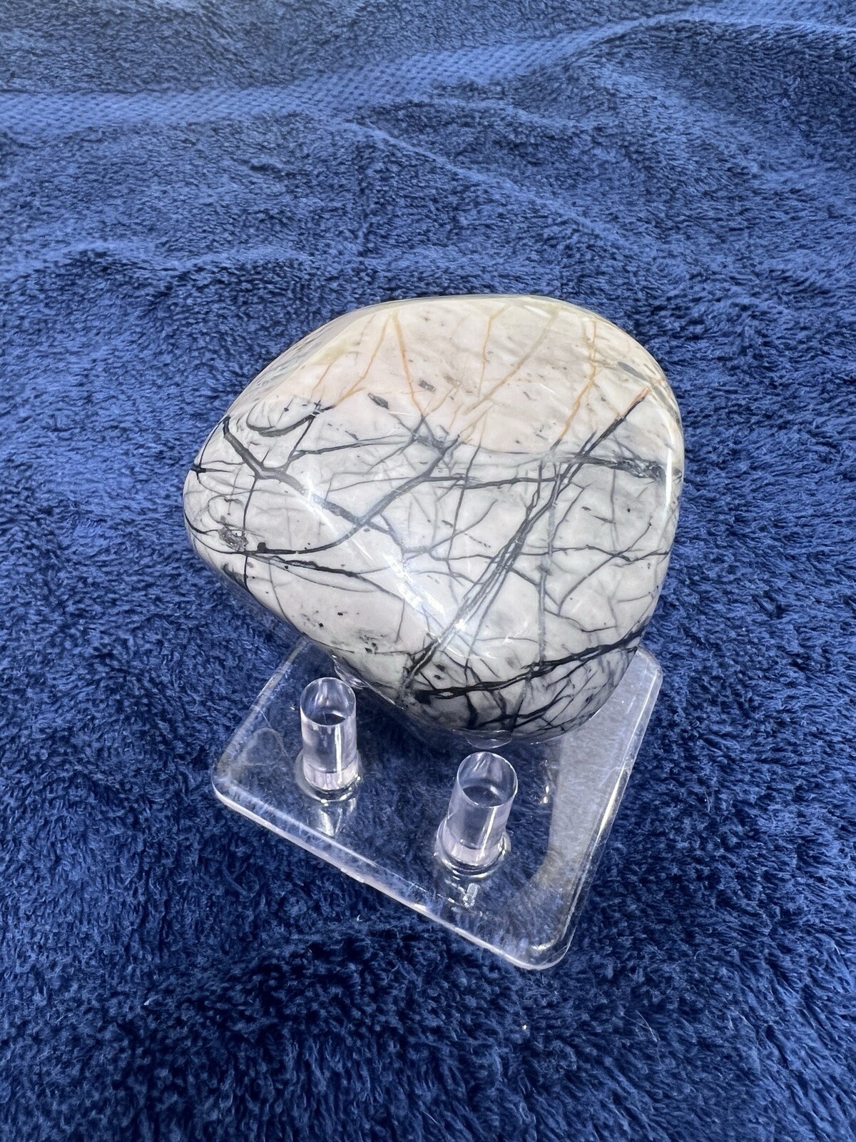 Spiderweb Picture Jasper Large Palm Display Stone Polished 450 Grams (~1 Lb)