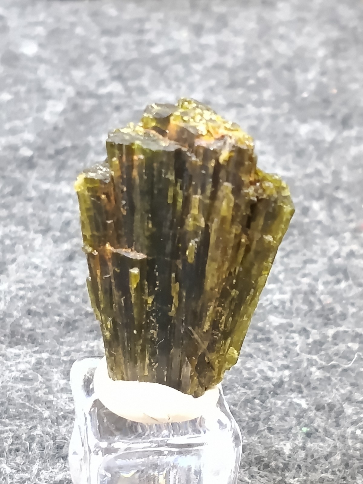 Green Epidote Nice Fan Terminations Natural Top Quality Mineral X12
