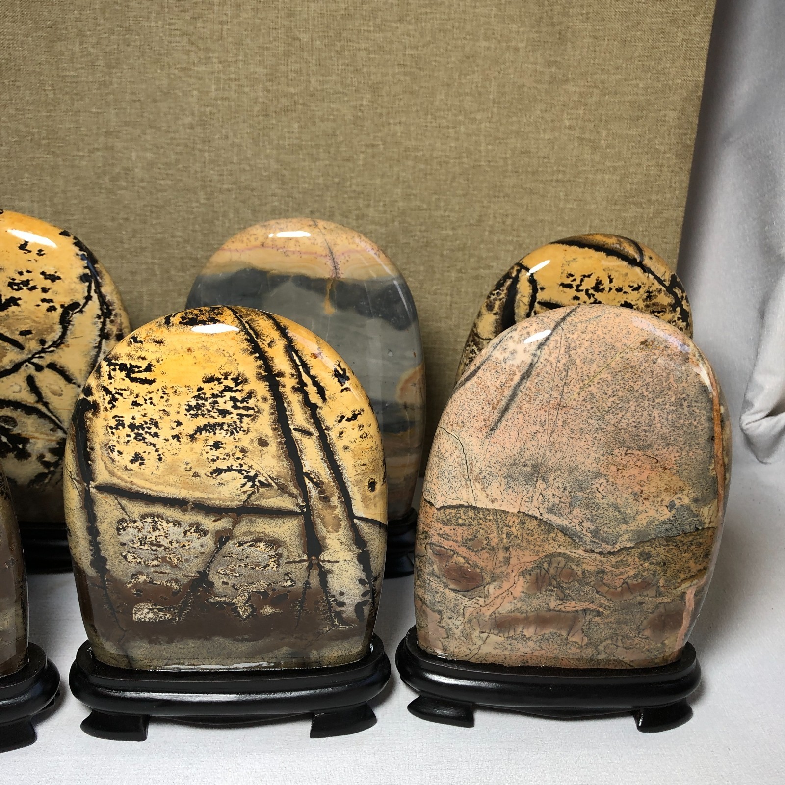 5Pcs Natural Chinese painting stone crystal ornaments for home decoration
