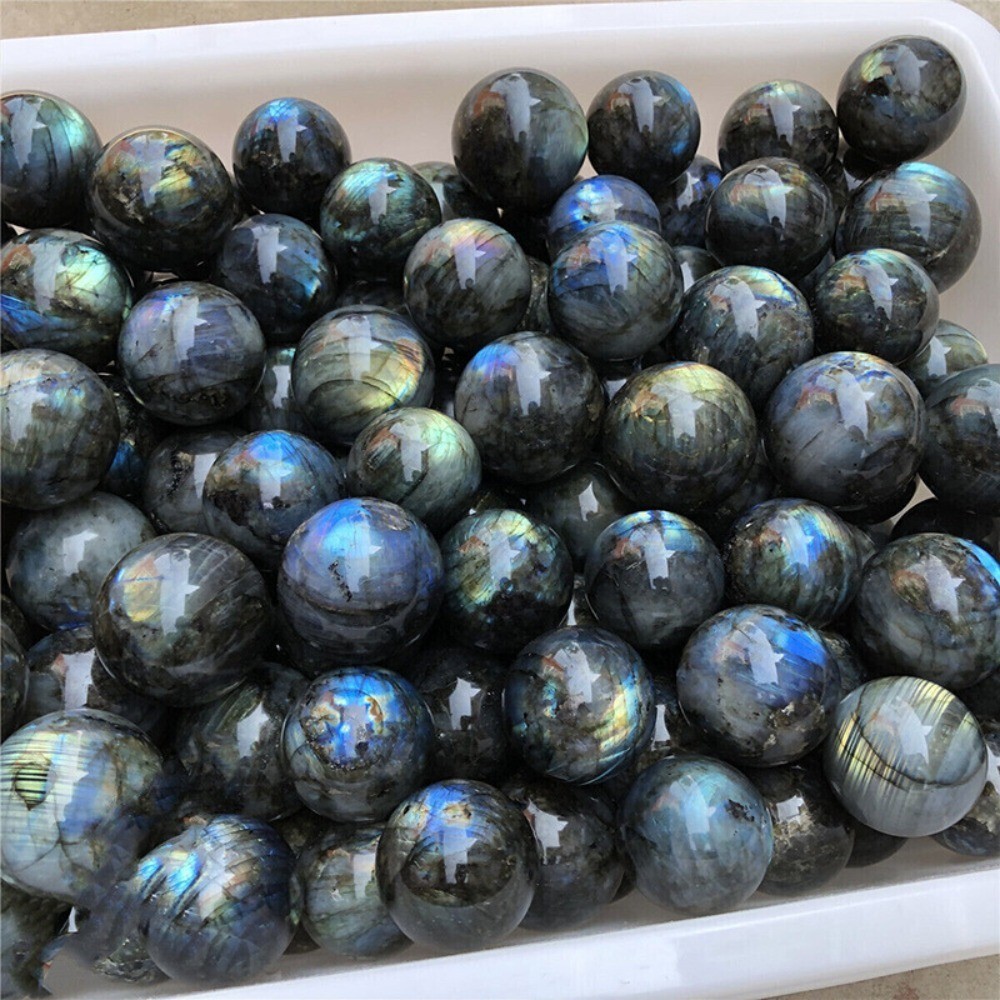 Natural Premium Labradorite Sphere Crystal Ball Reiki Healingstone Decor random