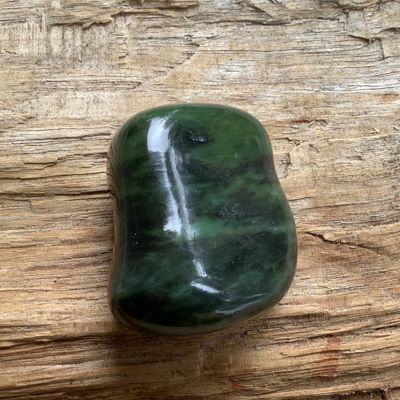 Siberian Jade Pebble Chromium Green Nephrite Jade Stone Specimen Siberia 88g