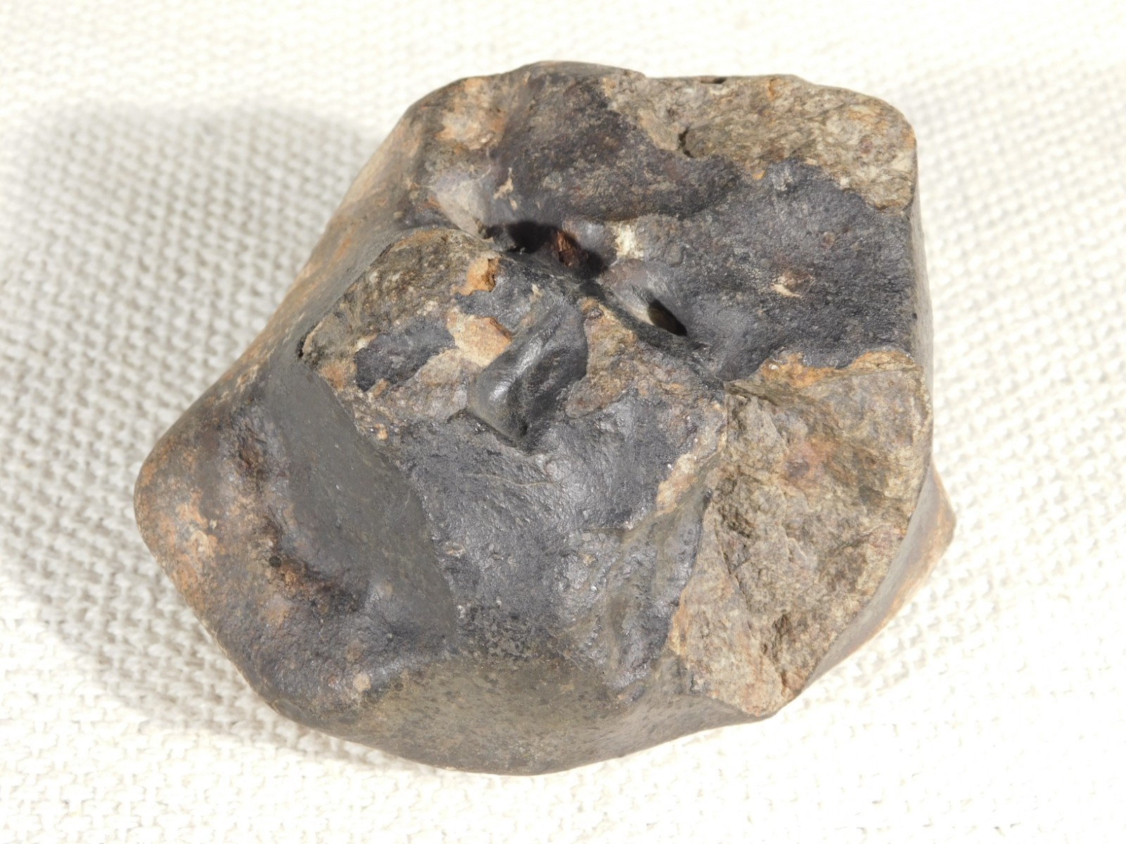 Big! N.W.A 869 Stony METEORITE with Dark Fusion Crust and DEEP REGMAGLYPTS 880gr