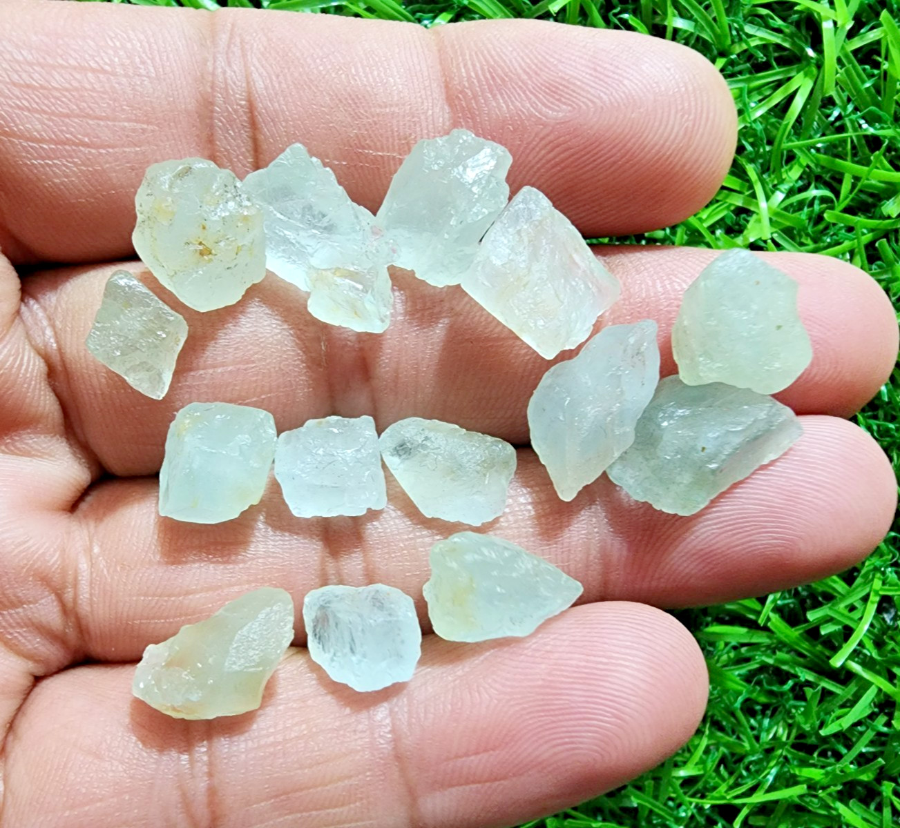 14 Pcs Mickey Aquamarine Gemstone Rough Lot 9-16 mm Aquamarine Rough Stone Bulk