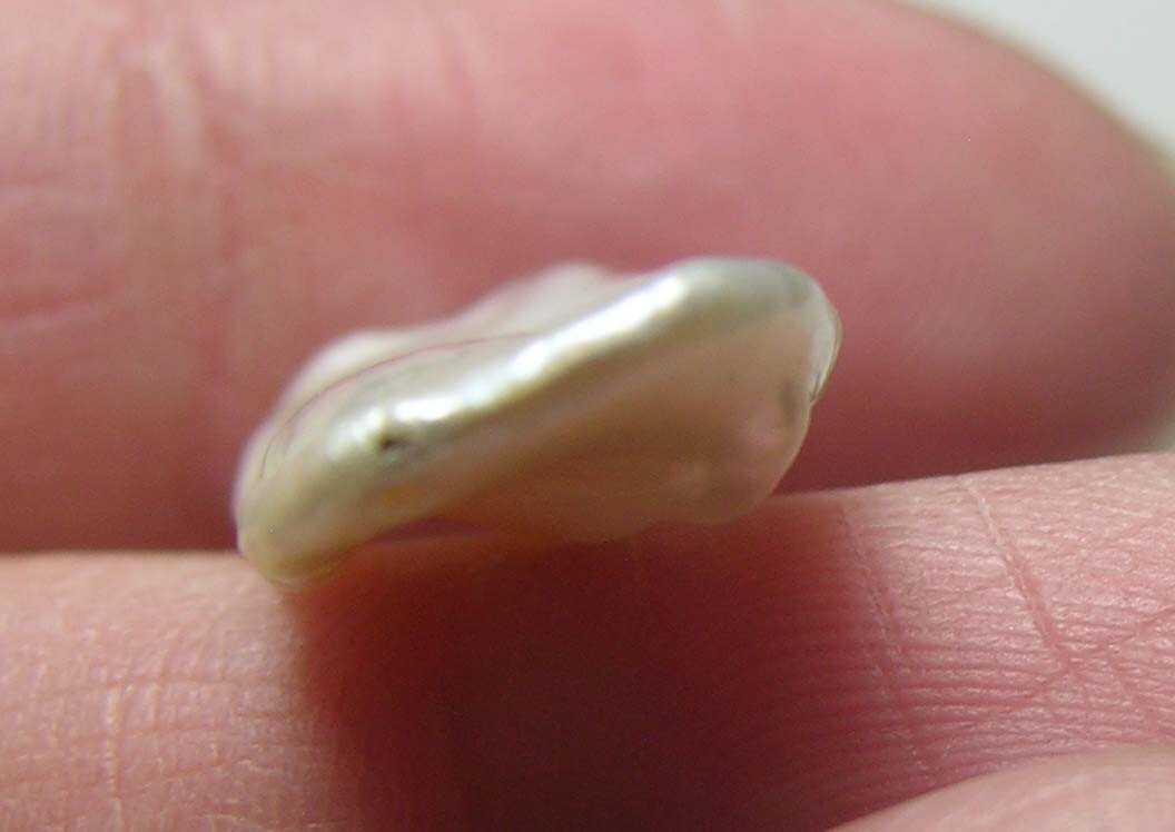 #4 Asia 100% Natural 10.05ct Raw Rough Uncut Pearl Crystal Specimen 2.00g 29mm