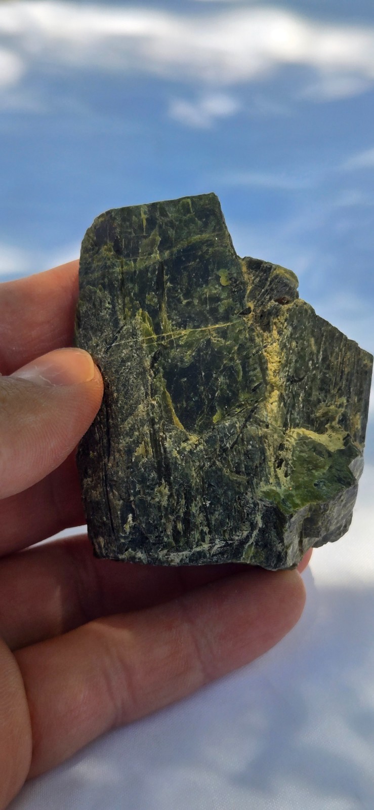 Beautiful Raw All Natural Green Epidote Crystal Stone Cabinet Specimen 6.2 Ozs