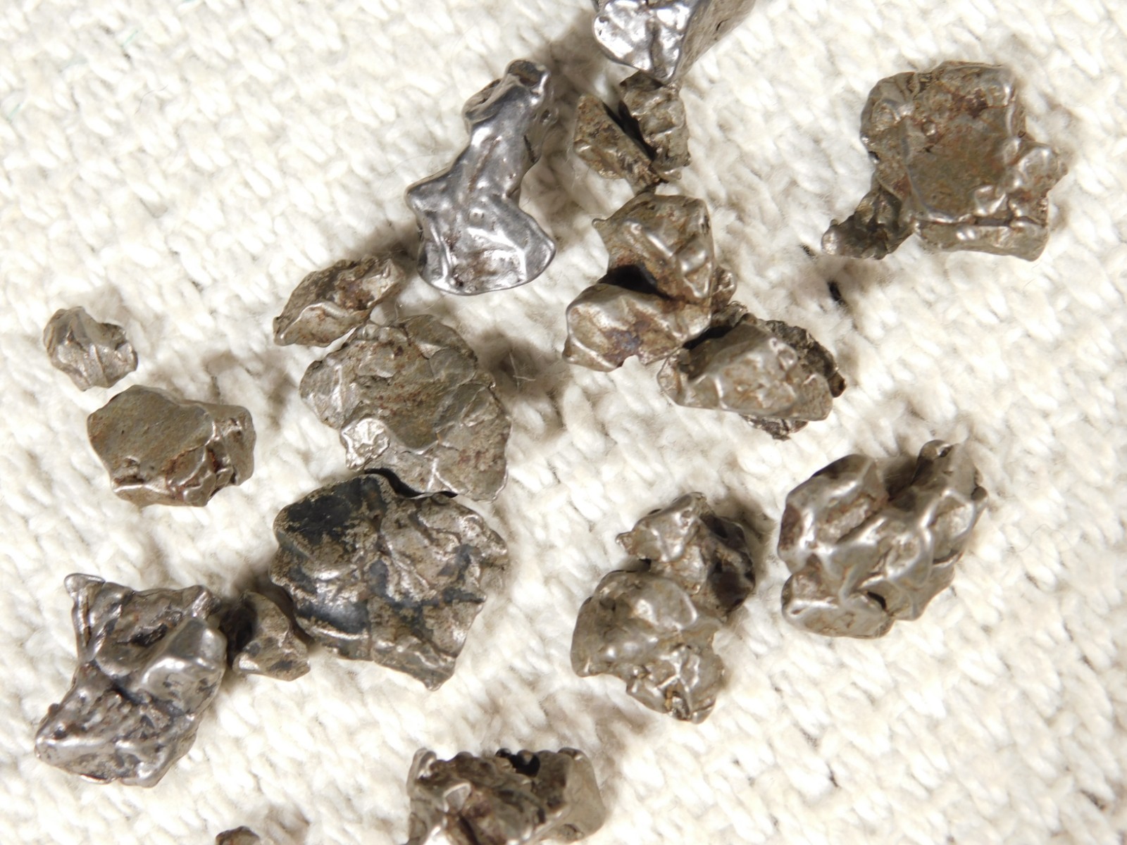 Big Lot of Little Campo Del Cielo METEORITES 100% Authentic Argentina 20.0gr