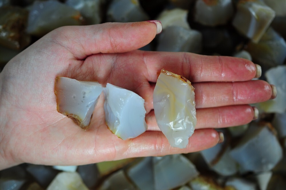 1/2 lb Agate Rough Stones – Natural Crystal Mineral Rock Tumbling (Mada)