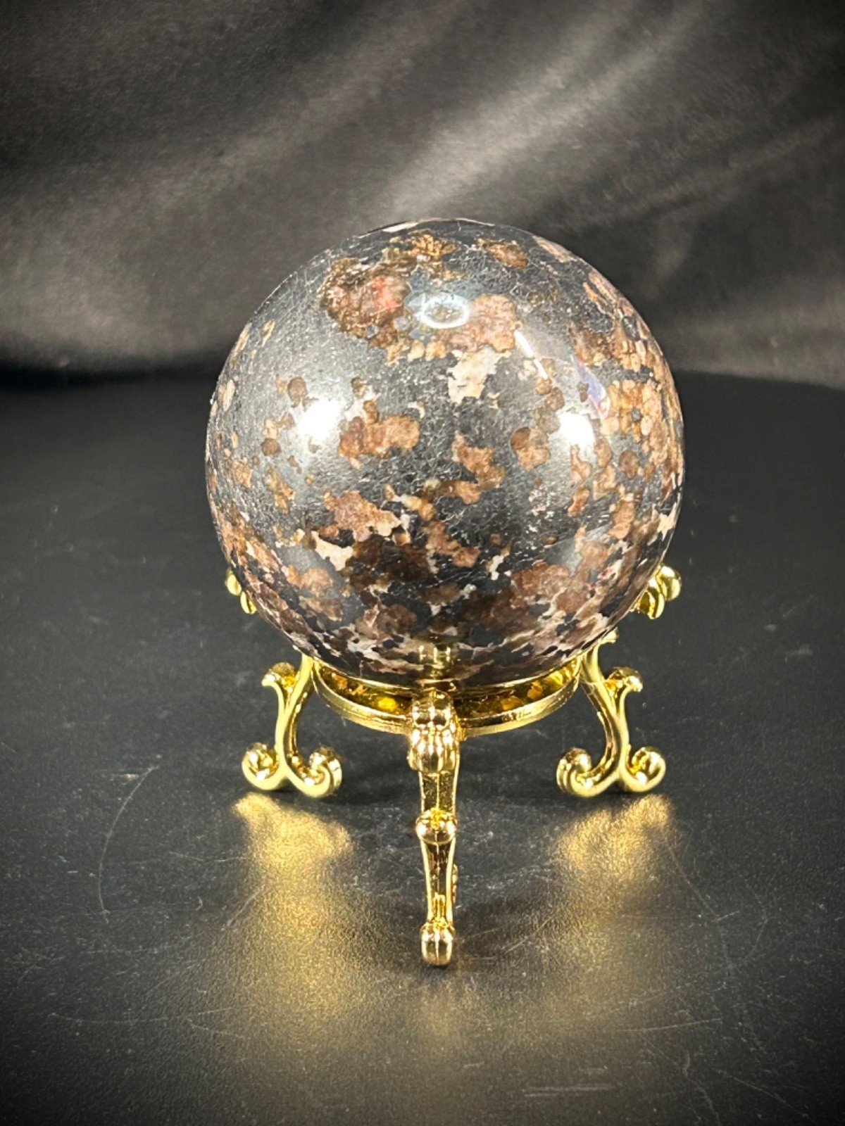 2″ Willemite Sphere With Metal Stand – Amazing UV Reaction 10.5oz (298 grams)