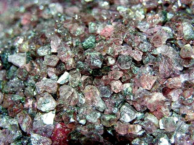 Spinel gem crystal violet mixed grade Sri Lanka 200 carat lots 225 plus pieces